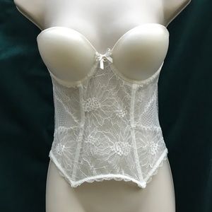 GORGEOUS Luxury Chantelle Lace Bustier